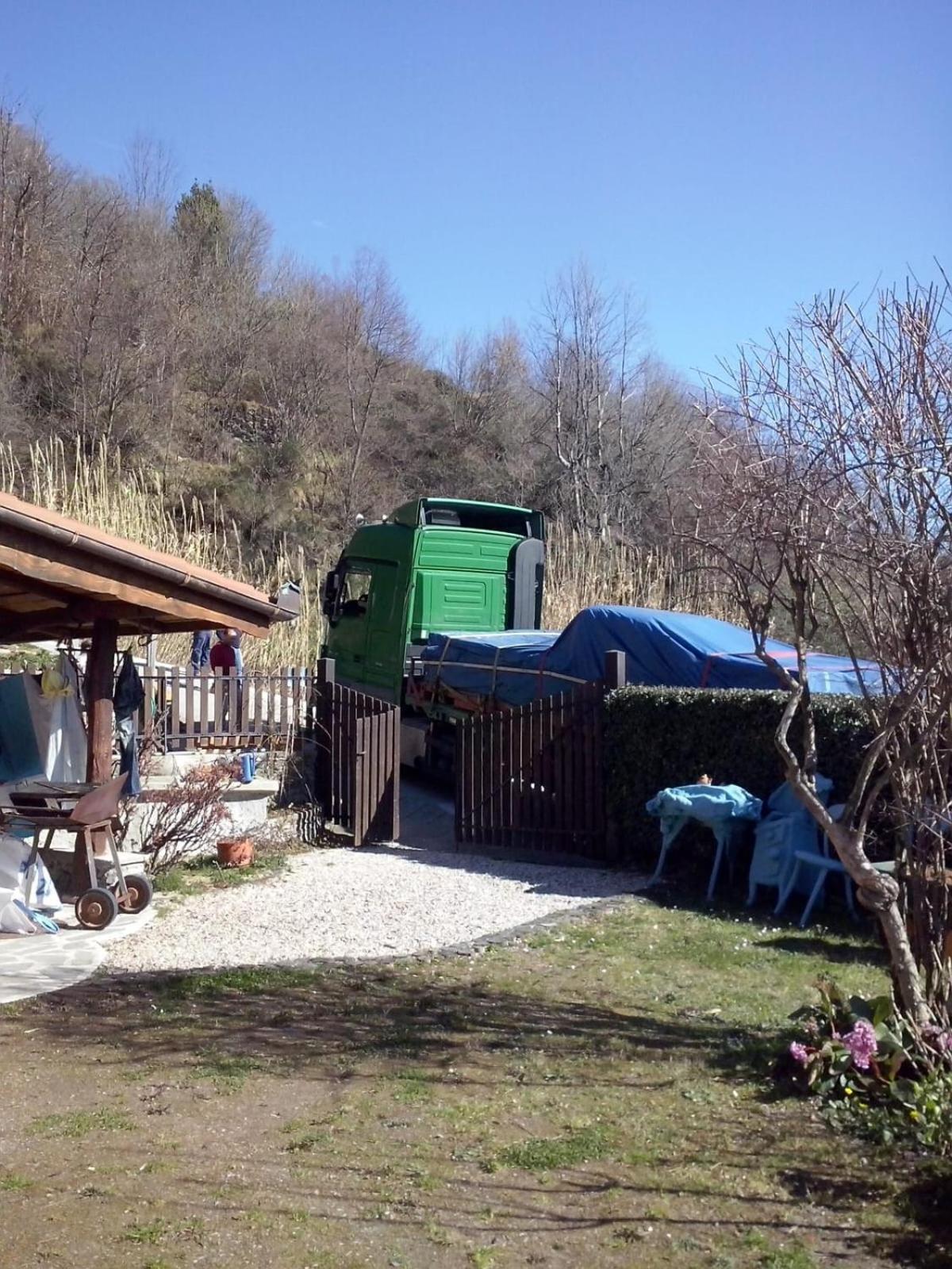 B&B Terre E Colori Sant'Olcese Екстер'єр фото